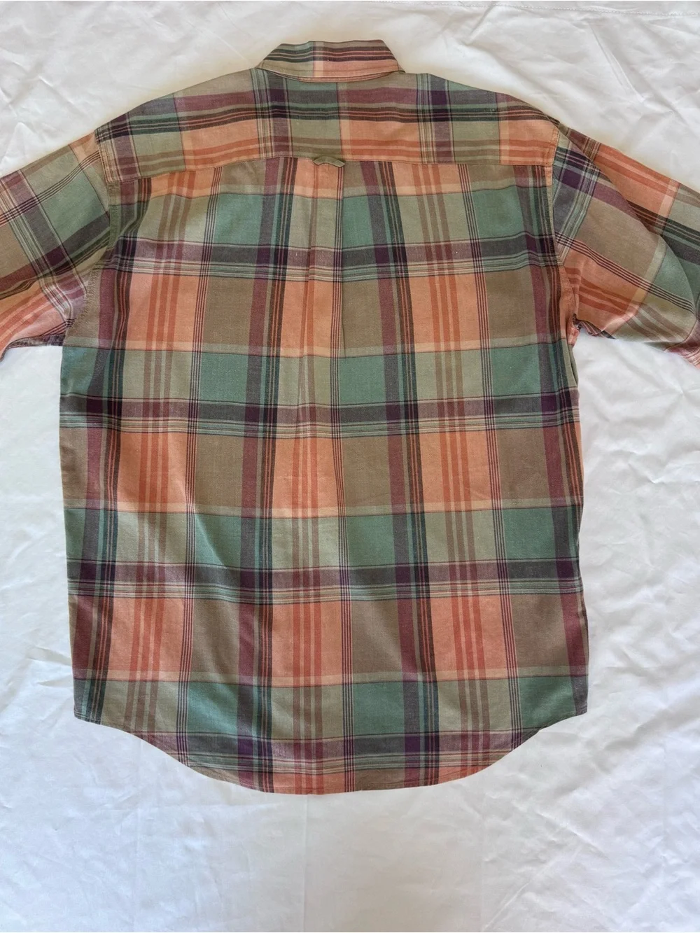 VTG Banana Republic men’s Short-Sleeve Plaid Button-Up Shirt L